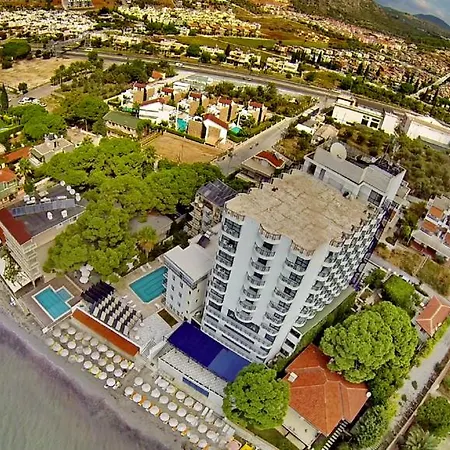 Grand Ozcelik Hotel Kusadasi