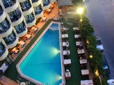 فندق Grand Ozcelik