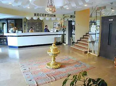 فندق Grand Ozcelik كوشاداسيه